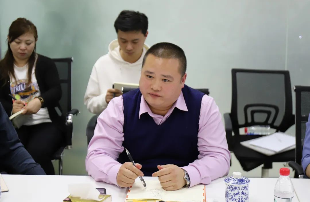 強強合作！偉杰信與美傳咨詢簽訂戰(zhàn)略合作協(xié)議，為品牌注入力量