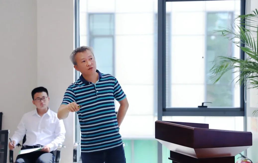 偉杰信營銷中心年中團(tuán)建會—“凝心聚力奪輝煌、奮力前行獲佳績”