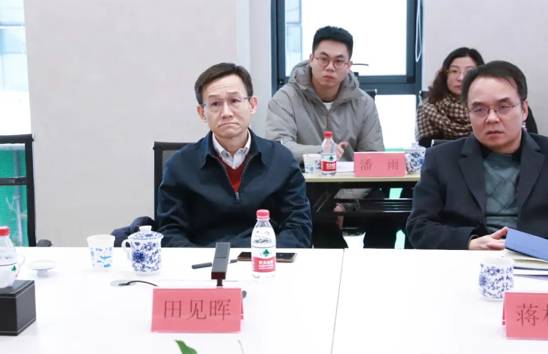 “十四五”國家重點研發(fā)計劃項目“豬批次化生產(chǎn)精準繁殖調控技術升級與新產(chǎn)品研發(fā)”課題總結會在北京偉杰信順利召開